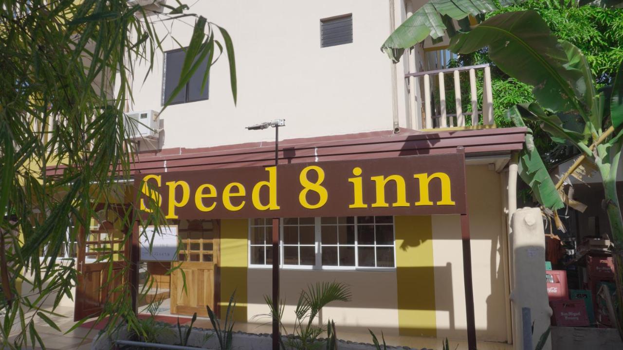 Speed 8 Inn Moalboal Kültér fotó
